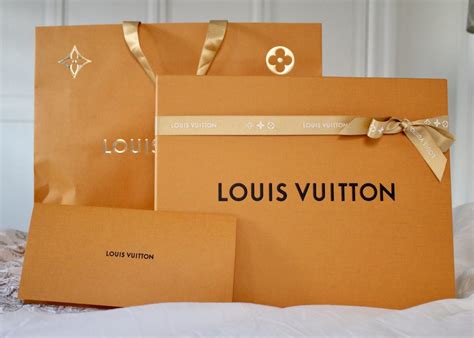 louis vuitton christmas packaging|louis vuitton duffle bag packaging.